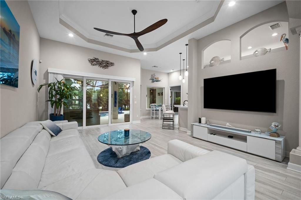 9042 Bronco Ct , Naples, FL 34113 Photo