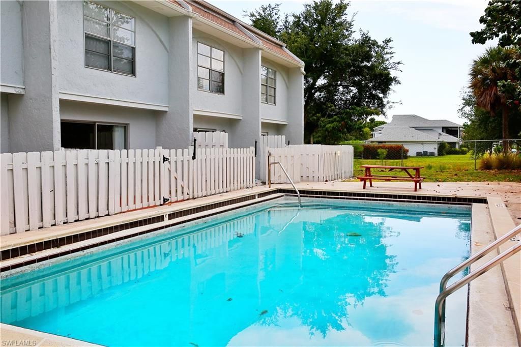 1123 SW 48th Ter, Unit 102, Cape Coral, FL 33914 Photo