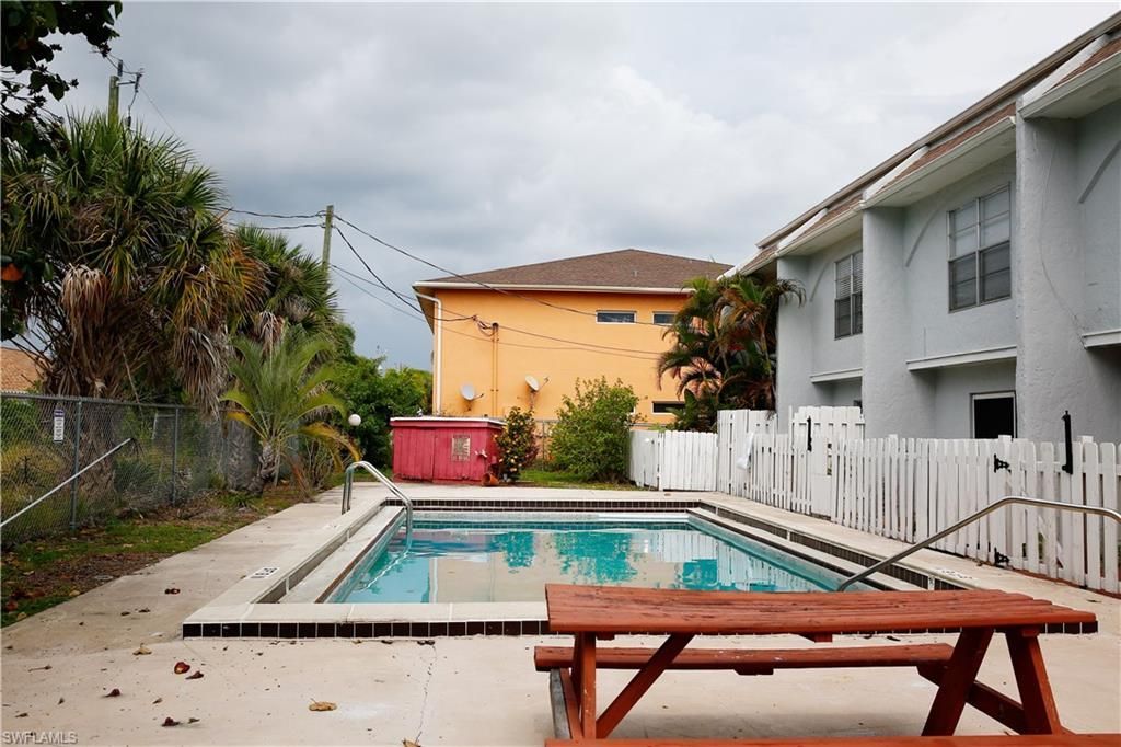 1123 SW 48th Ter, Unit 102, Cape Coral, FL 33914 Photo