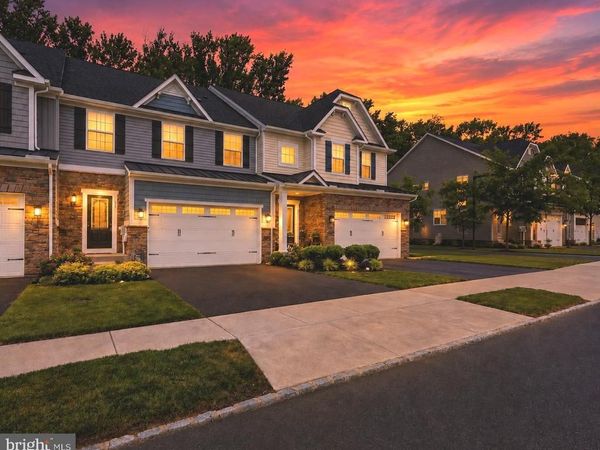 53 GRIFFIN WAY , YARDLEY, PA 19067