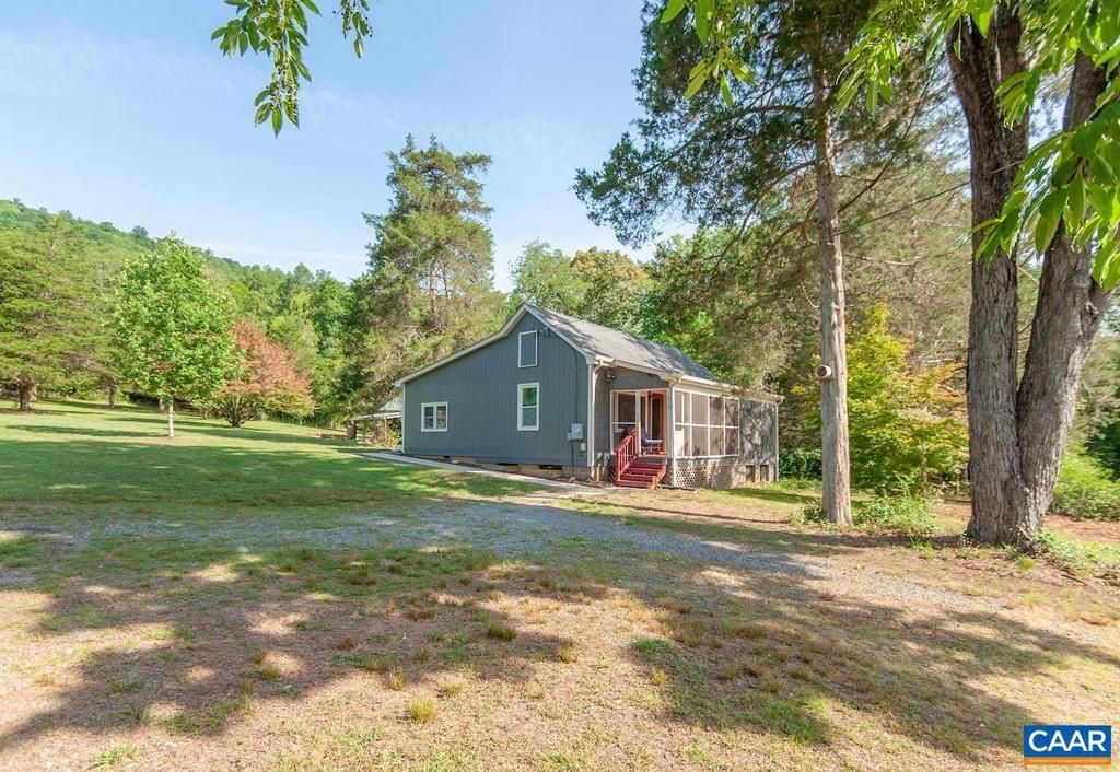 1015 Rock Spring Rd, Faber, VA 22938 Main Photo