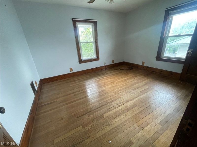 912 N 8th Street , Cambridge, OH 43725 Photo 10