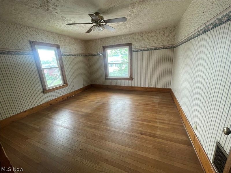 912 N 8th Street , Cambridge, OH 43725 Photo 11