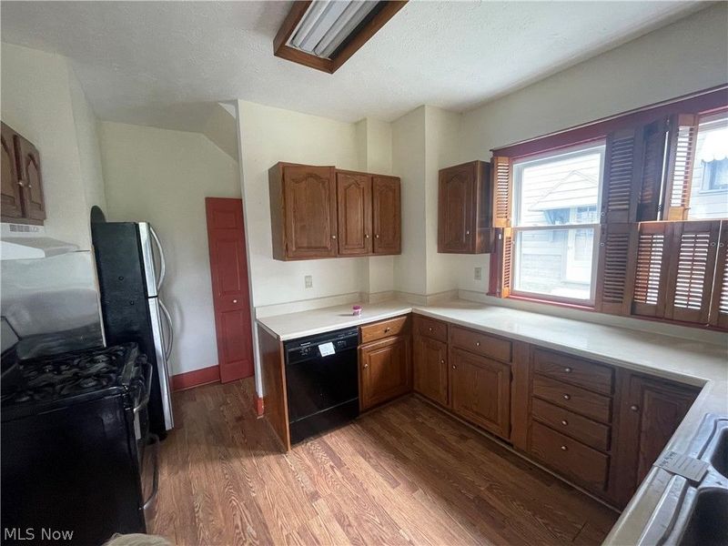 912 N 8th Street , Cambridge, OH 43725 Photo 8