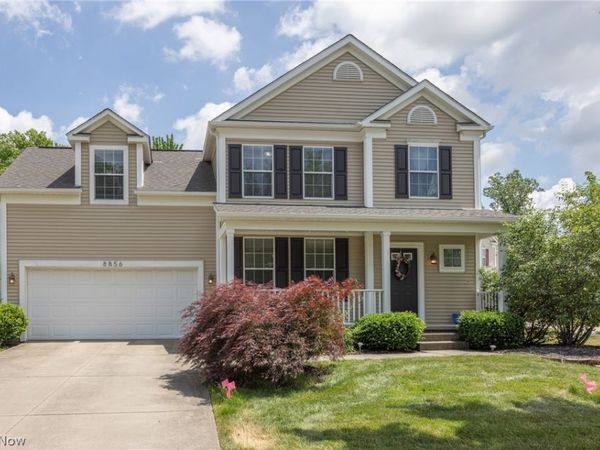 8856 Oakbrook Circle , Twinsburg, OH 44087