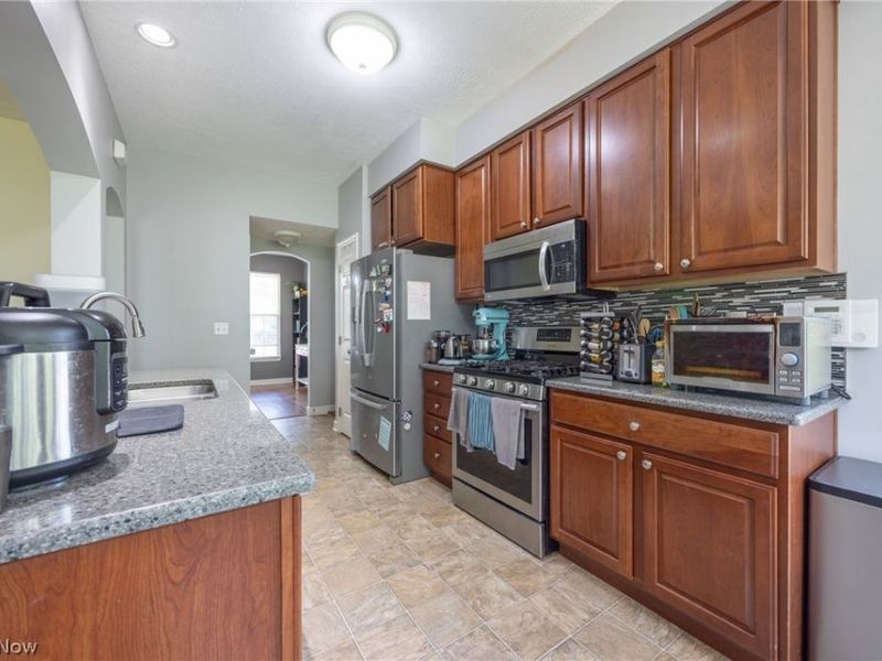 8856 Oakbrook Circle, Twinsburg, OH 44087 Photo 16