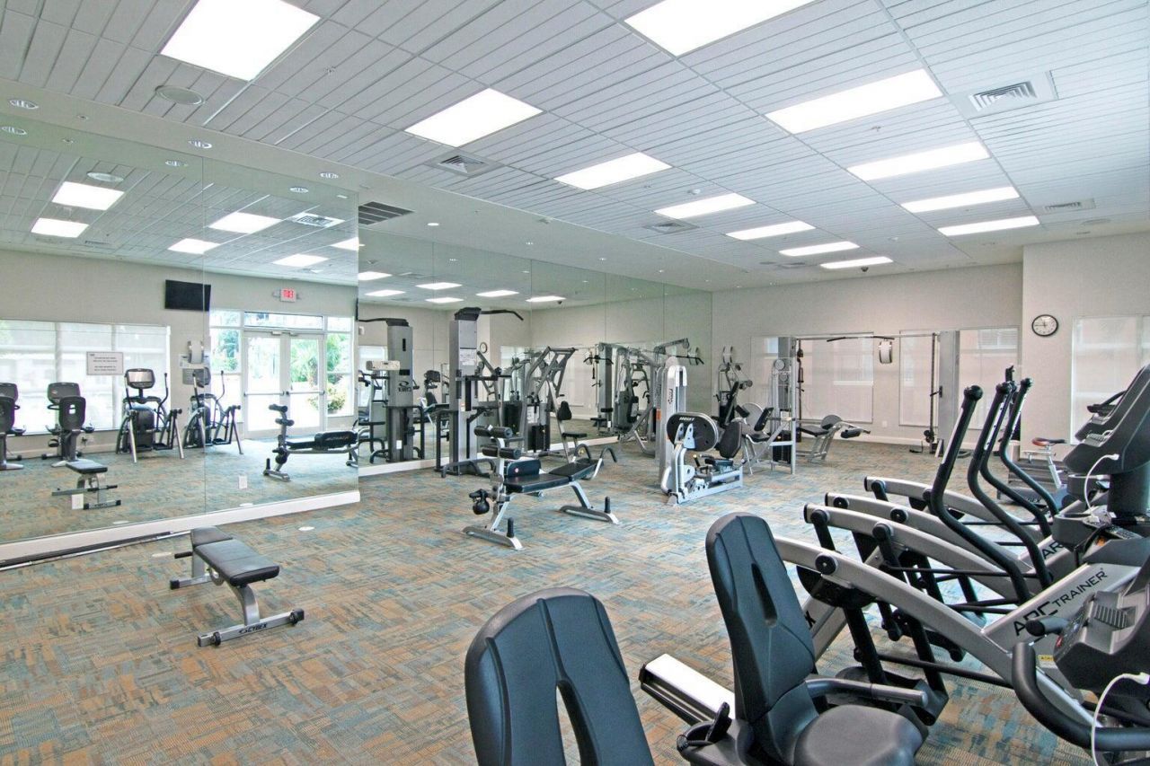 600 S Dixie Highway, Unit 303, West Palm Beach, FL 33401 Photo