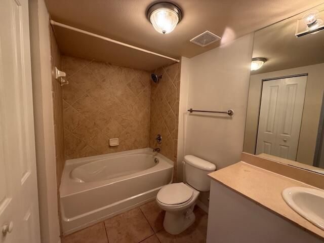 600 S Dixie Highway, Unit 303, West Palm Beach, FL 33401 Photo