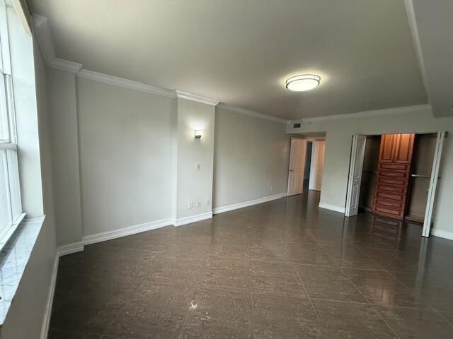 600 S Dixie Highway, Unit 303, West Palm Beach, FL 33401 Photo