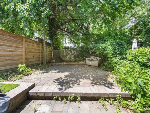 812 Garden Street 1, Unit 1, HOBOKEN, NJ 07030
