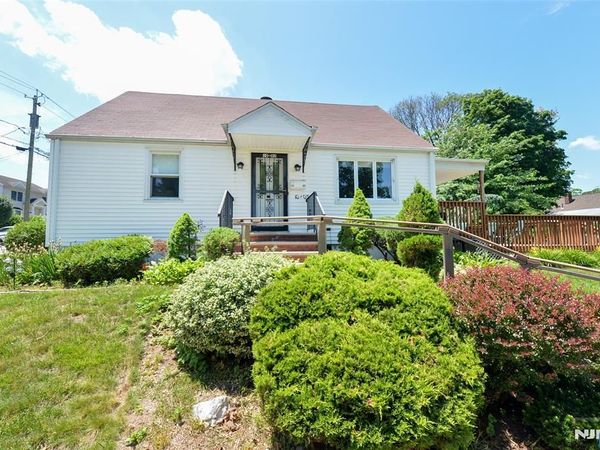 10-02 Mason Place, FAIRLAWN, NJ 07410