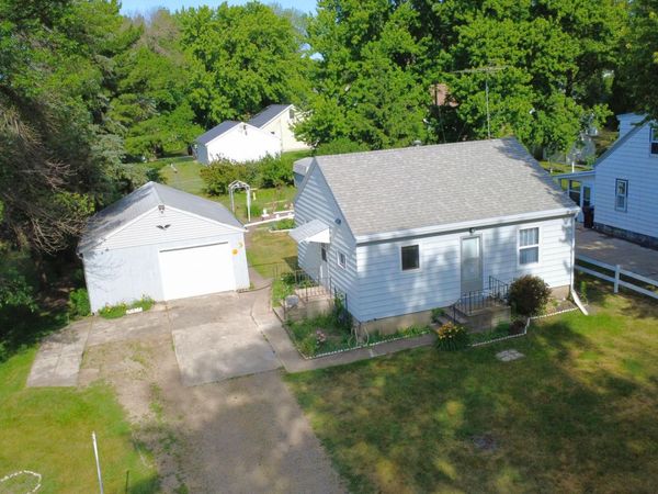 105 Fenton Avenue, Albert Lea, MN 56007