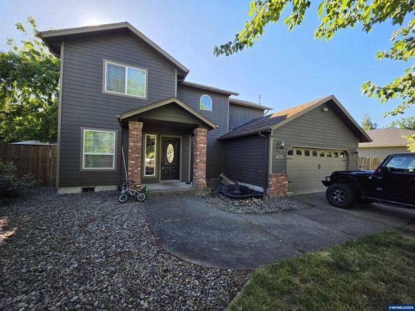 926 Falcon Ct, Lebanon, OR 97355