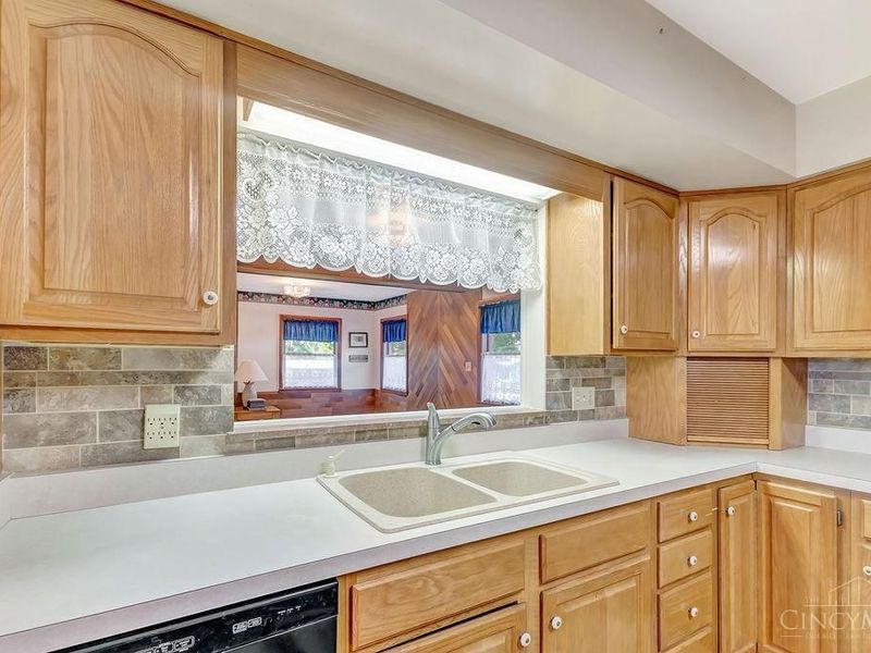 731 Sands, Monroe, OH 45050 Photo 11