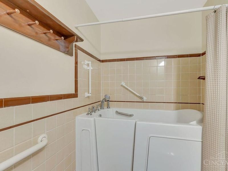 731 Sands, Monroe, OH 45050 Photo 27