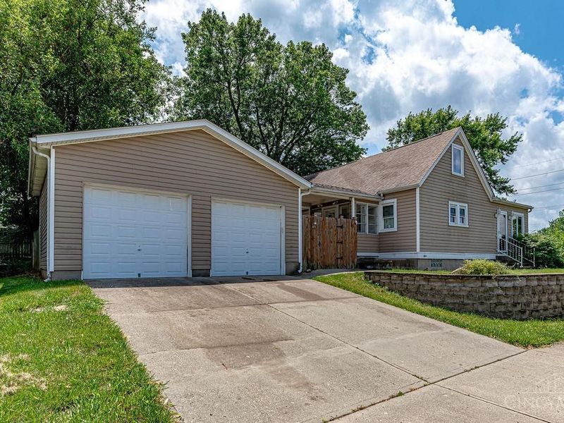 5070 Winton Road, Fairfield, OH 45014 Photo 2
