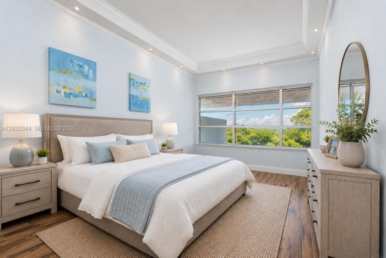 400 S Pointe Dr , Unit 307, Miami Beach, FL 33139 Photo