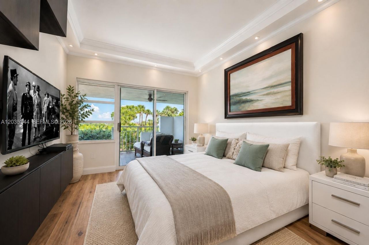 400 S Pointe Dr , Unit 307, Miami Beach, FL 33139 Photo