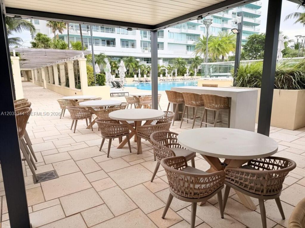 400 S Pointe Dr , Unit 307, Miami Beach, FL 33139 Photo