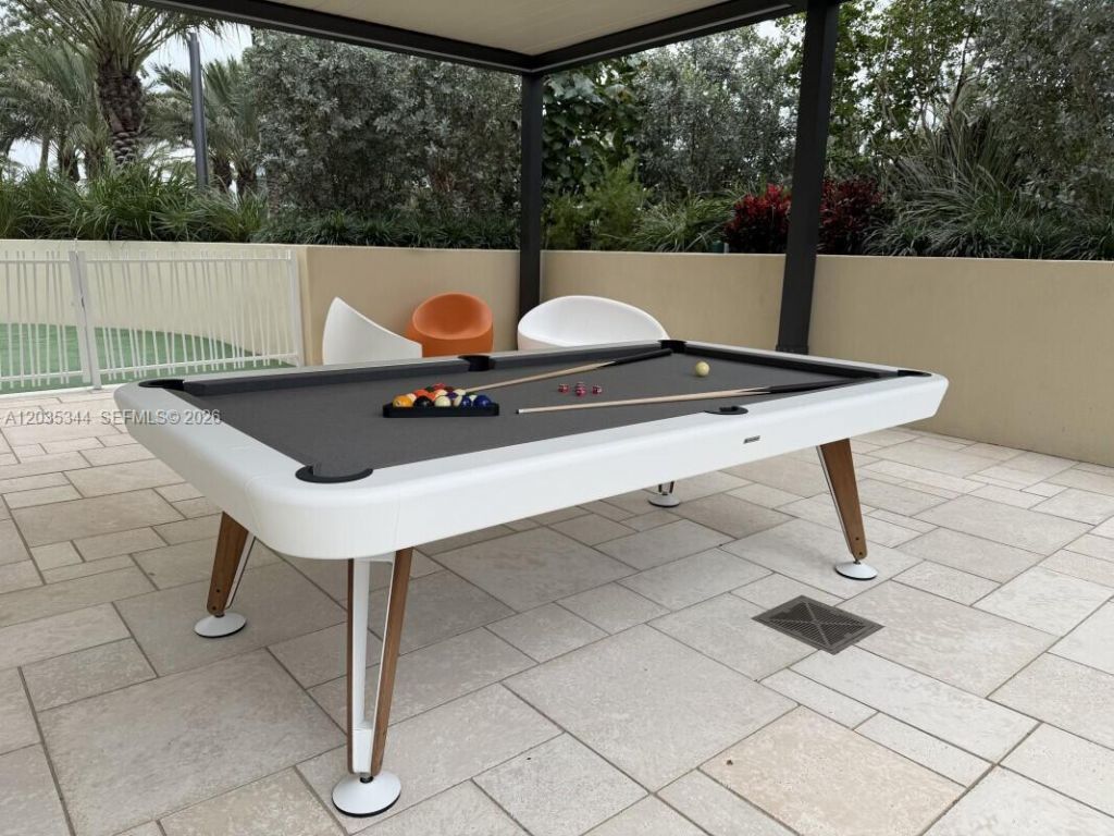 400 S Pointe Dr , Unit 307, Miami Beach, FL 33139 Photo