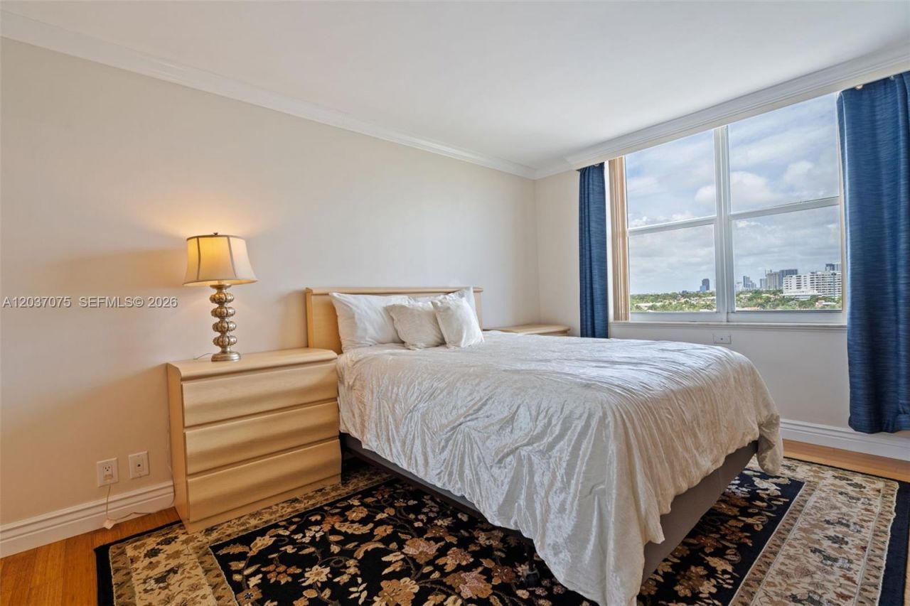 1 Las Olas Cir , Unit 809, Fort Lauderdale, FL 33316 Photo