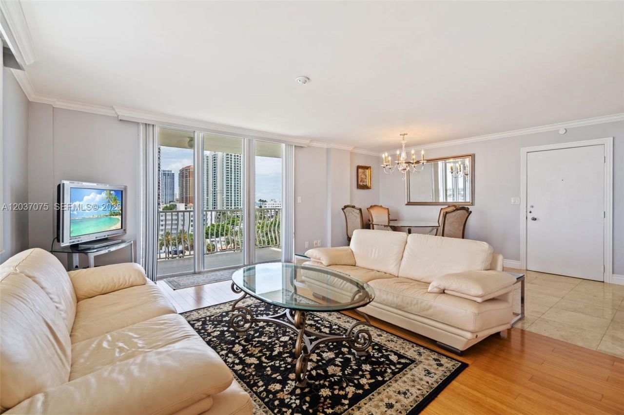 1 Las Olas Cir , Unit 809, Fort Lauderdale, FL 33316 Photo