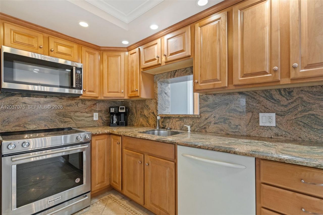 1 Las Olas Cir , Unit 809, Fort Lauderdale, FL 33316 Photo