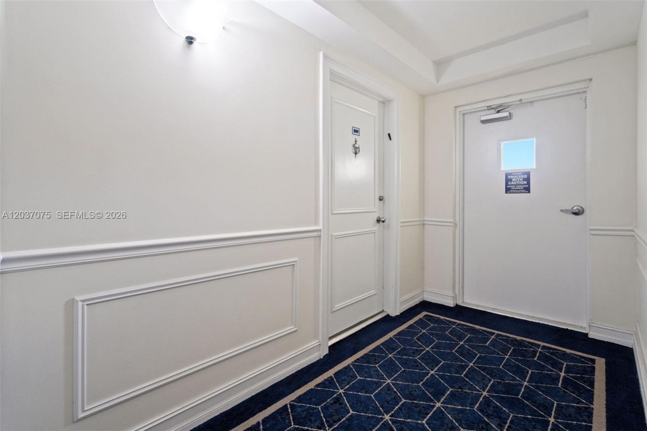 1 Las Olas Cir , Unit 809, Fort Lauderdale, FL 33316 Photo