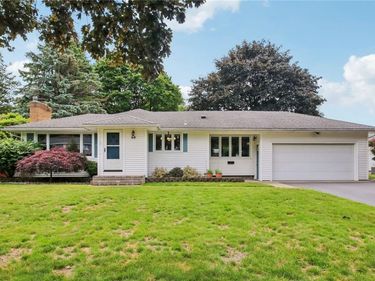 69 Plaza Drive, Rochester, NY 14617