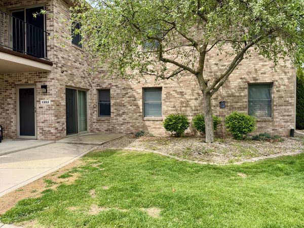 1385 Young Drive, Crown Point, IN 46307