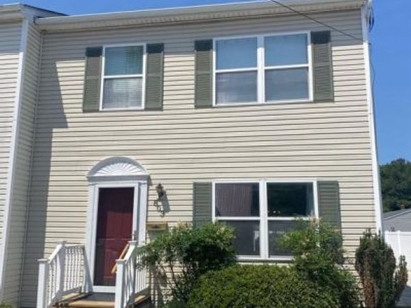 803 S MARKET ST, BLADES, DE 19973