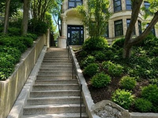 35 Westbourne Ter, Unit 6, Brookline, MA 02446