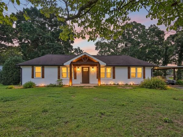 123 Cowan Road , Covington, GA 30016
