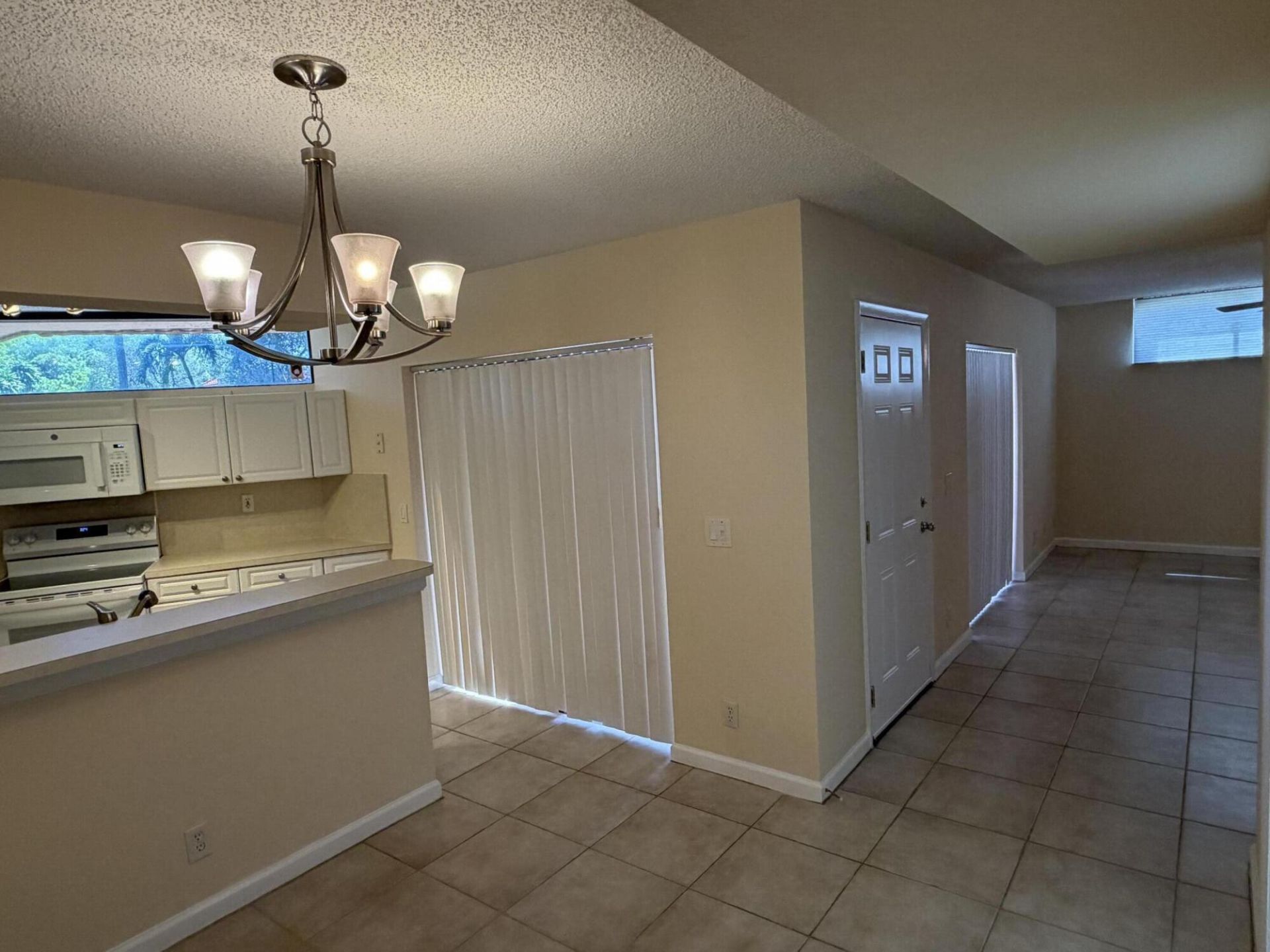 8273 Severn Drive, Unit D, Boca Raton, FL 33433 Photo