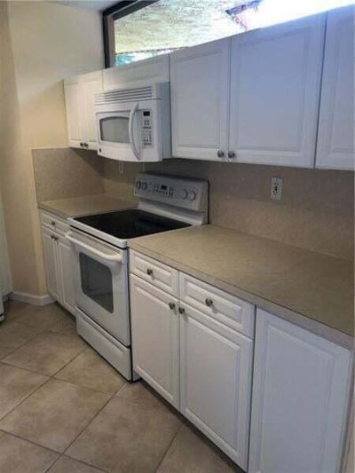 8273 Severn Drive, Unit D, Boca Raton, FL 33433 Photo