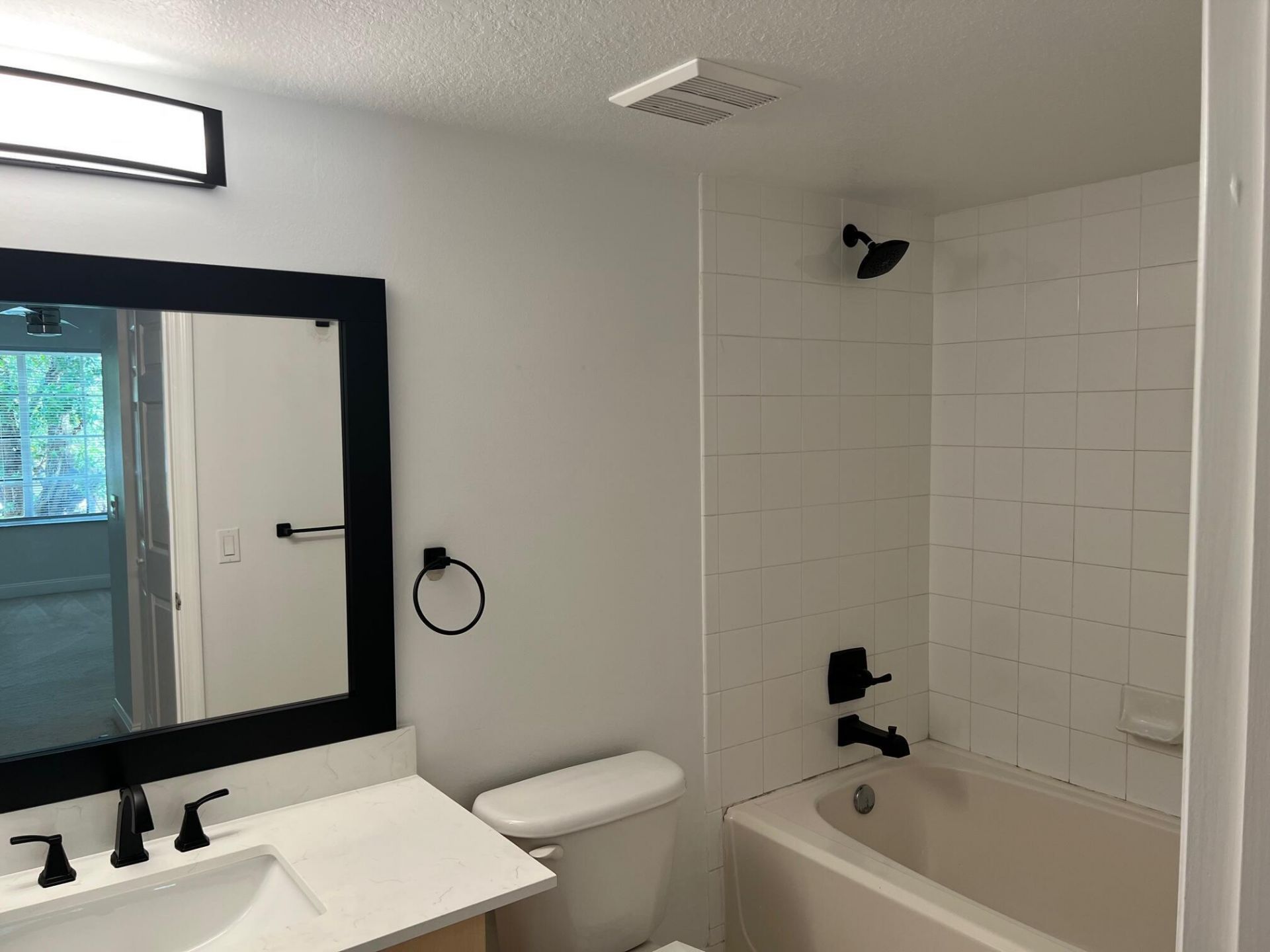 4220 San Marino Boulevard, Unit 201, West Palm Beach, FL 33409 Photo