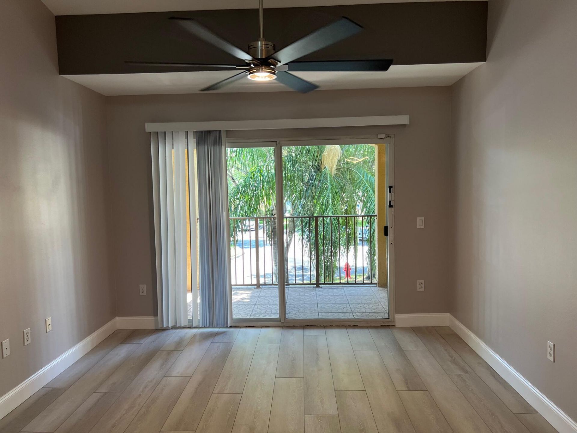 4220 San Marino Boulevard, Unit 201, West Palm Beach, FL 33409 Photo