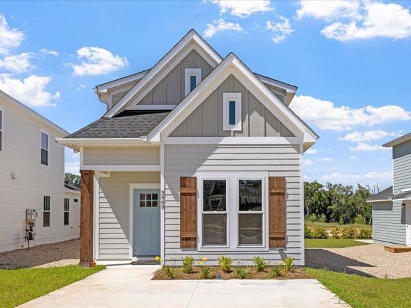 3677 Meadow Vista Lane , Tallahassee, FL 32308