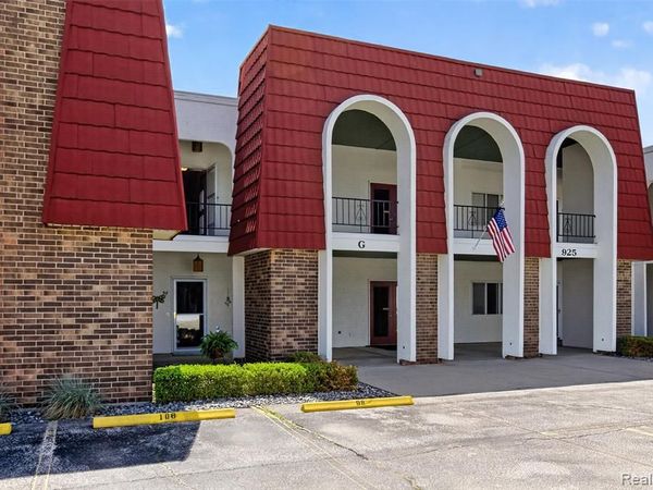 925 Kennely Road, Thomas Twp, MI 48609