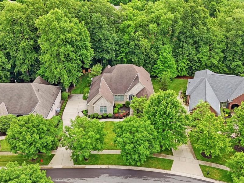 5434 Grand Legacy Drive, Hamilton Twp, OH 45039 Photo 3