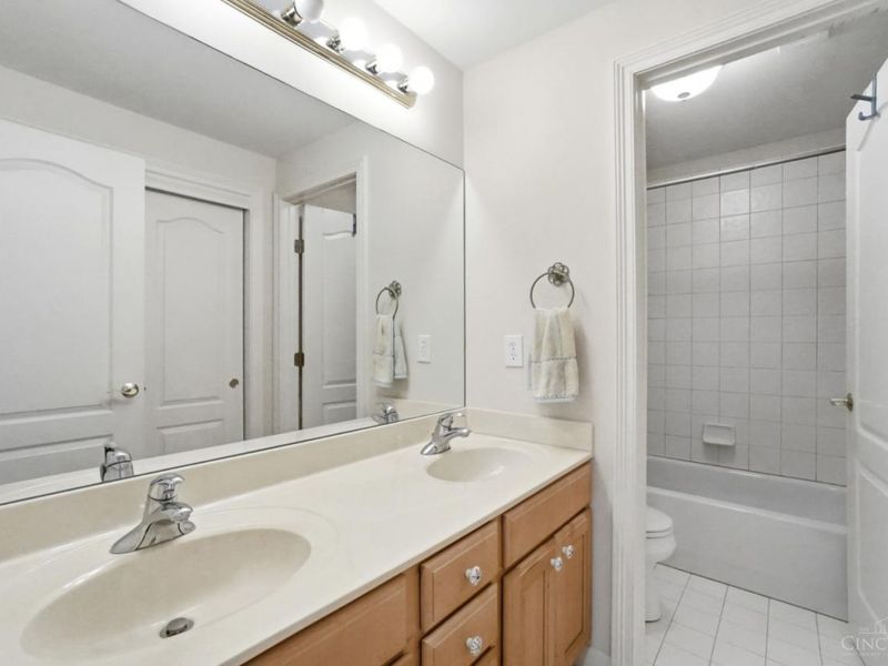 5434 Grand Legacy Drive, Hamilton Twp, OH 45039 Photo 49