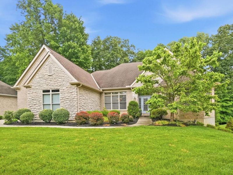 5434 Grand Legacy Drive, Hamilton Twp, OH 45039 Photo 7