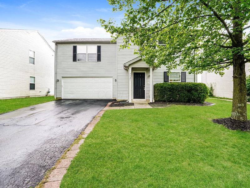 7525 Hemrich Drive , Canal Winchester, OH 43110 Photo 1