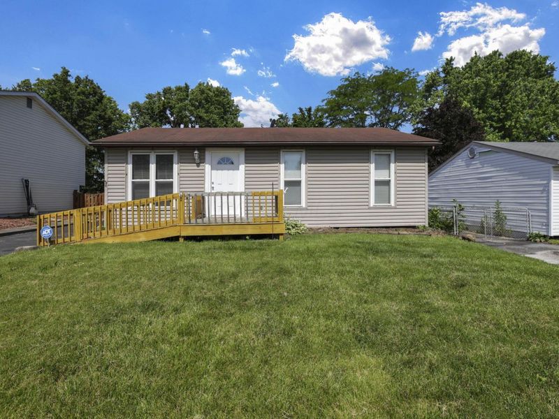 1745 Rivermont Road , Columbus, OH 43223 Photo 2