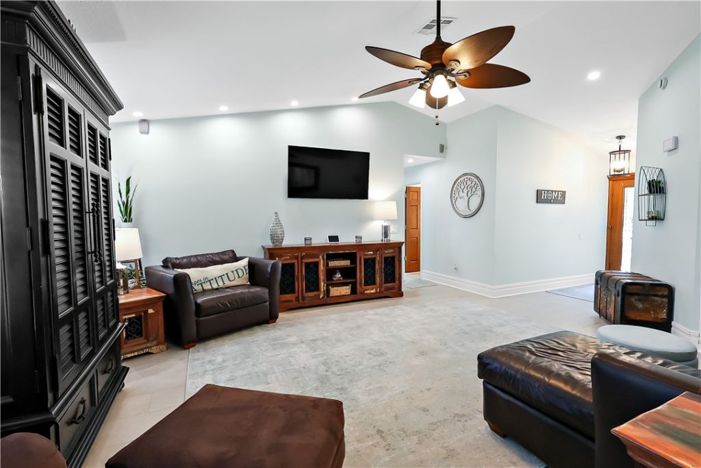 798 Dixie Terrace, Sebastian, FL 32958 Photo