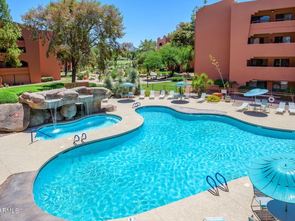 12222 N PARADISE VILLAGE Parkway S, Unit 220, Phoenix, AZ 85032