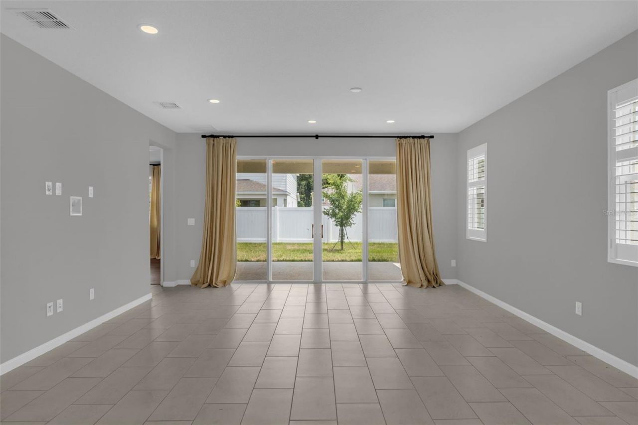 3998 Bannock Avenue , Tavares, FL 32778 Photo