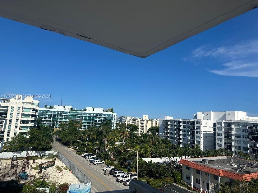 1075 92nd St , Unit 603, Bay Harbor Islands, FL 33154 Photo