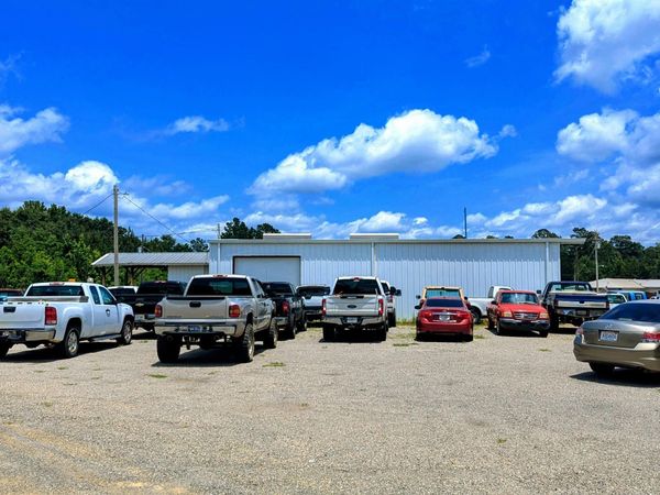 34 Jefferson Avenue, Chatom, AL 36518