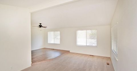 1465 Winterwood Avenue, Sparks, NV 89434 Photo